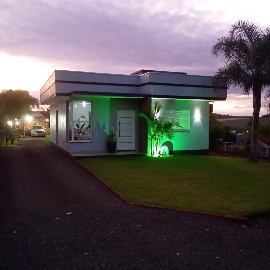 Casa com quiosque à venda em Nova Candelária/RS